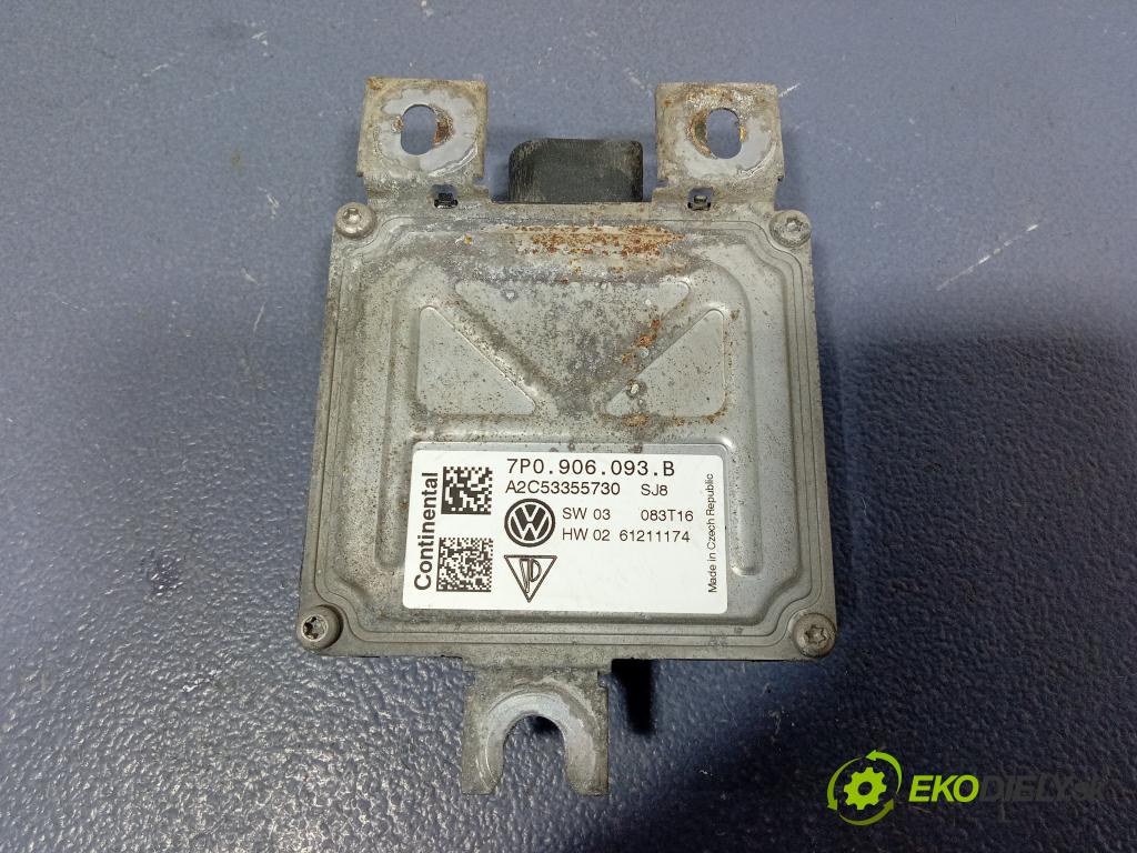 Vw Touareg 2016 řídící jednotka 7P0906093B