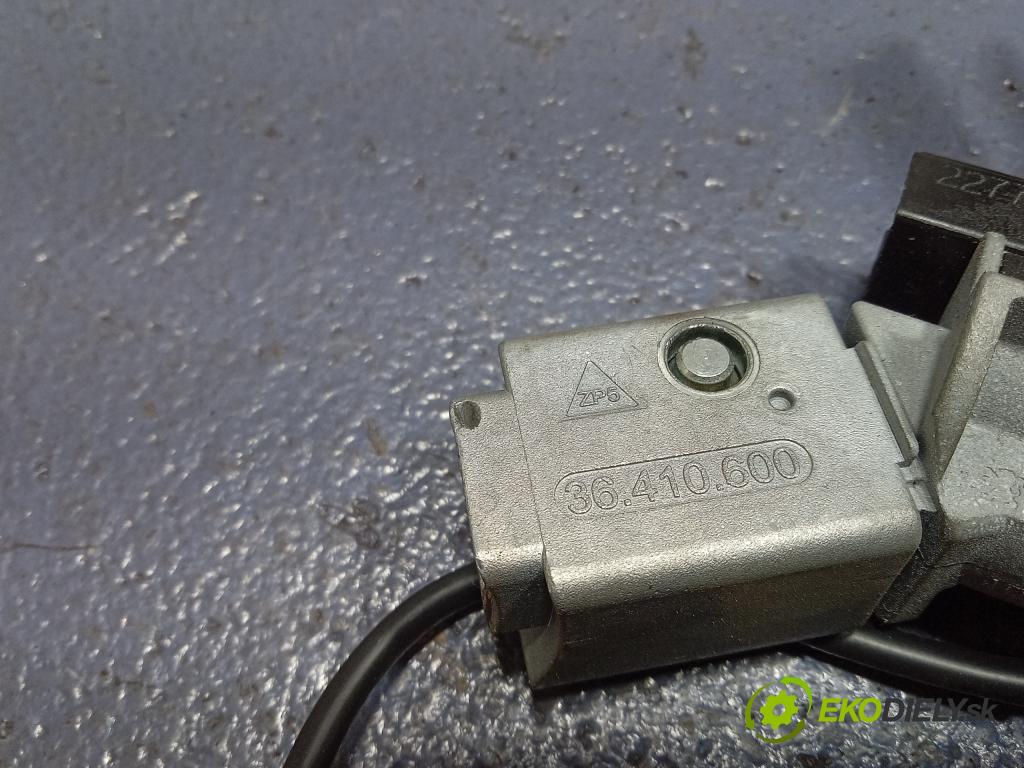 Peugeot 207 2007 riadiaca jednotka Motor: 9664738780
