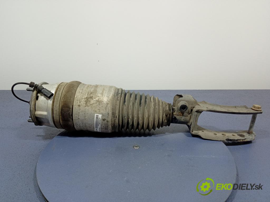Vw Touareg 2016 tlmič Predné Vľavo.: 7P6616039Q