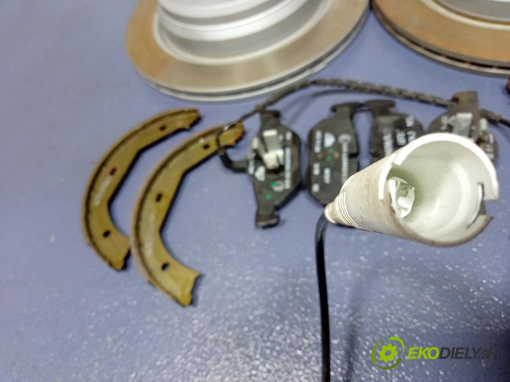 Bmw X1 2010 kotúč Brzda: zadný 01