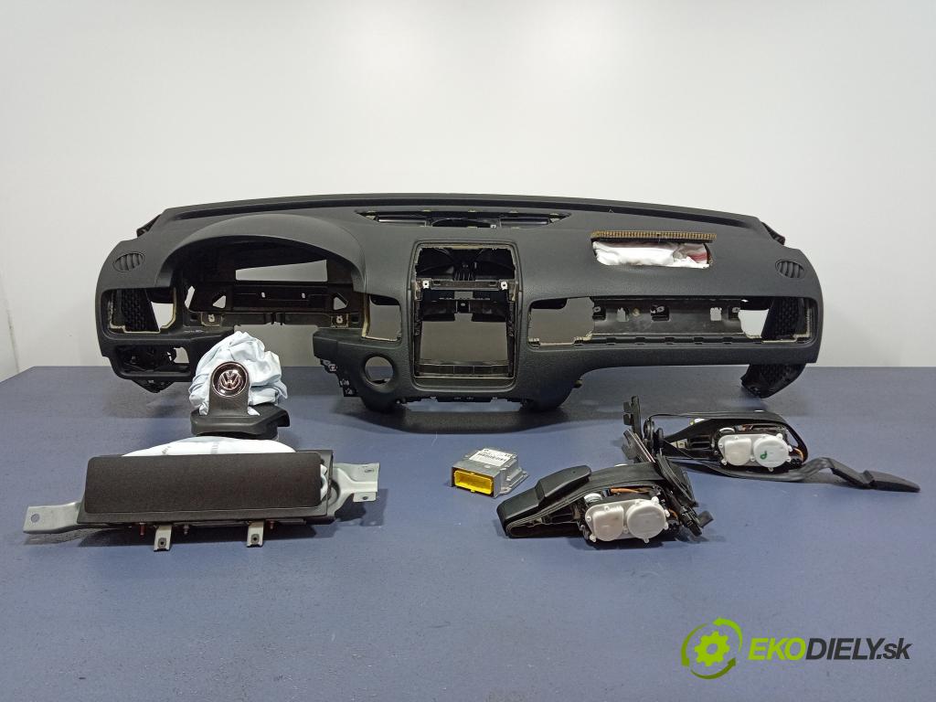 Vw Touareg 2016 kokpit,pristrojová doska 7P1857181