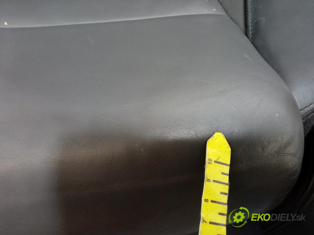 Vw Touareg 2016 sedačke: Set.: 01