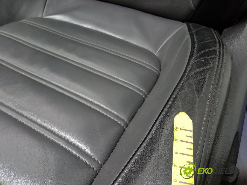 Vw Touareg 2016 sedačke: Set.: 01
