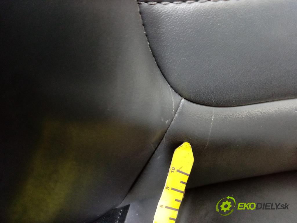 Vw Touareg 2016 sedačke: Set.: 01