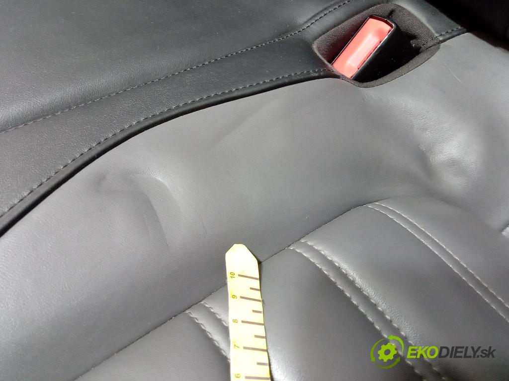 Vw Touareg 2016 sedačke: Set.: 01