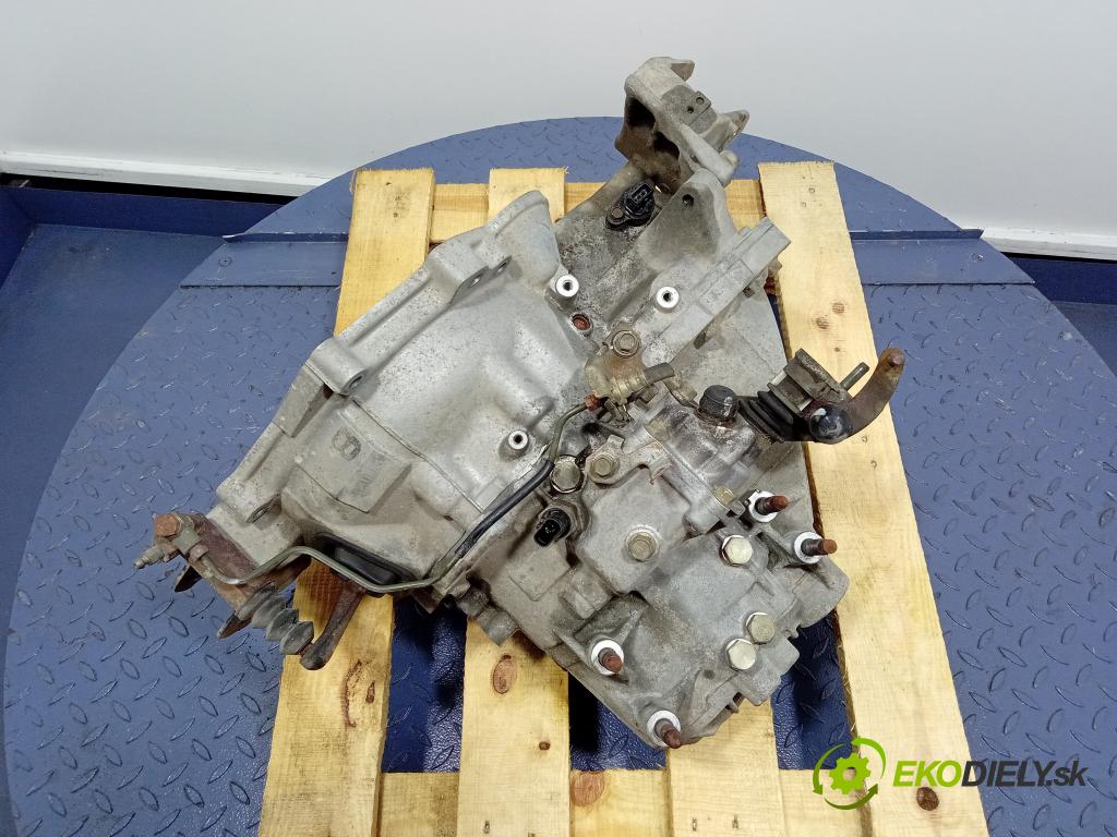 Mitsubishi Lancer 2004 prevodovka Výbava: Manualna F5M411R7B5