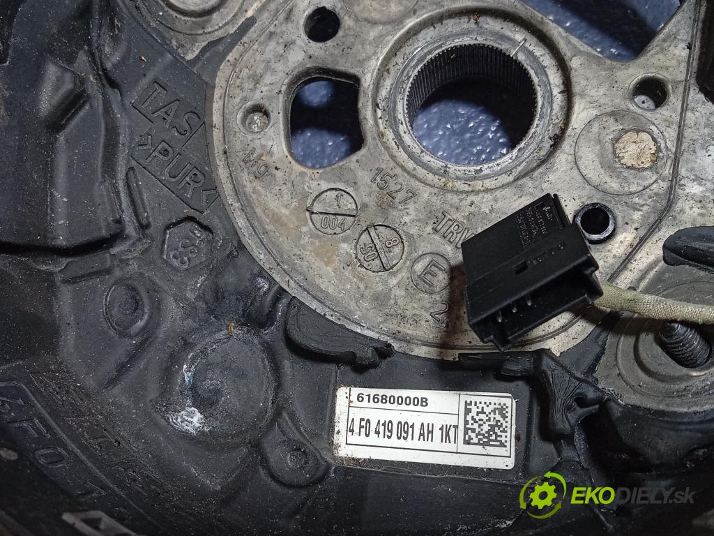 Audi A6 2005 volant 4F0419091