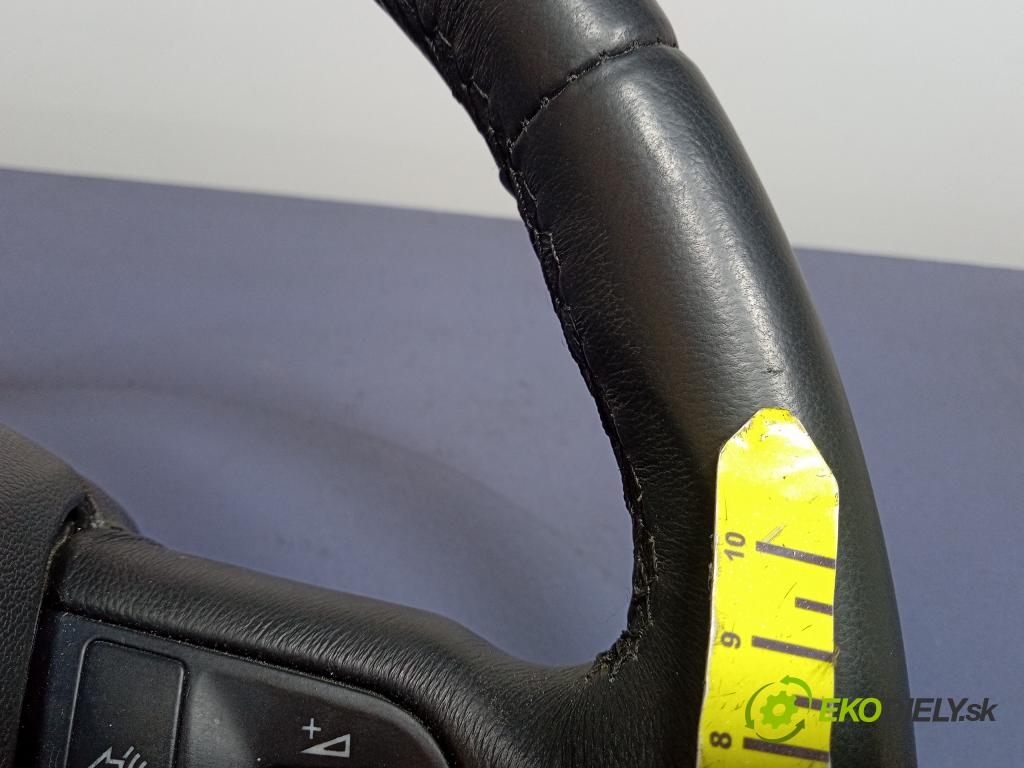 Audi A6 2005 volant 4F0419091