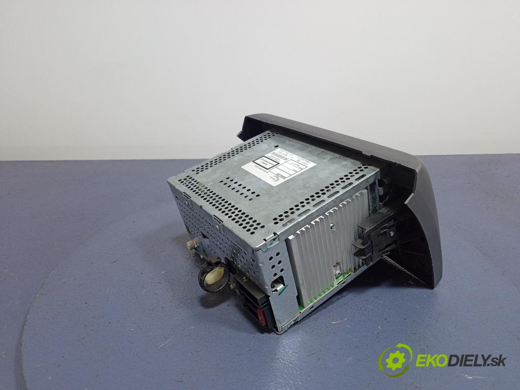 Fiat Stilo 2006 Radio I Navigácia: 735420721