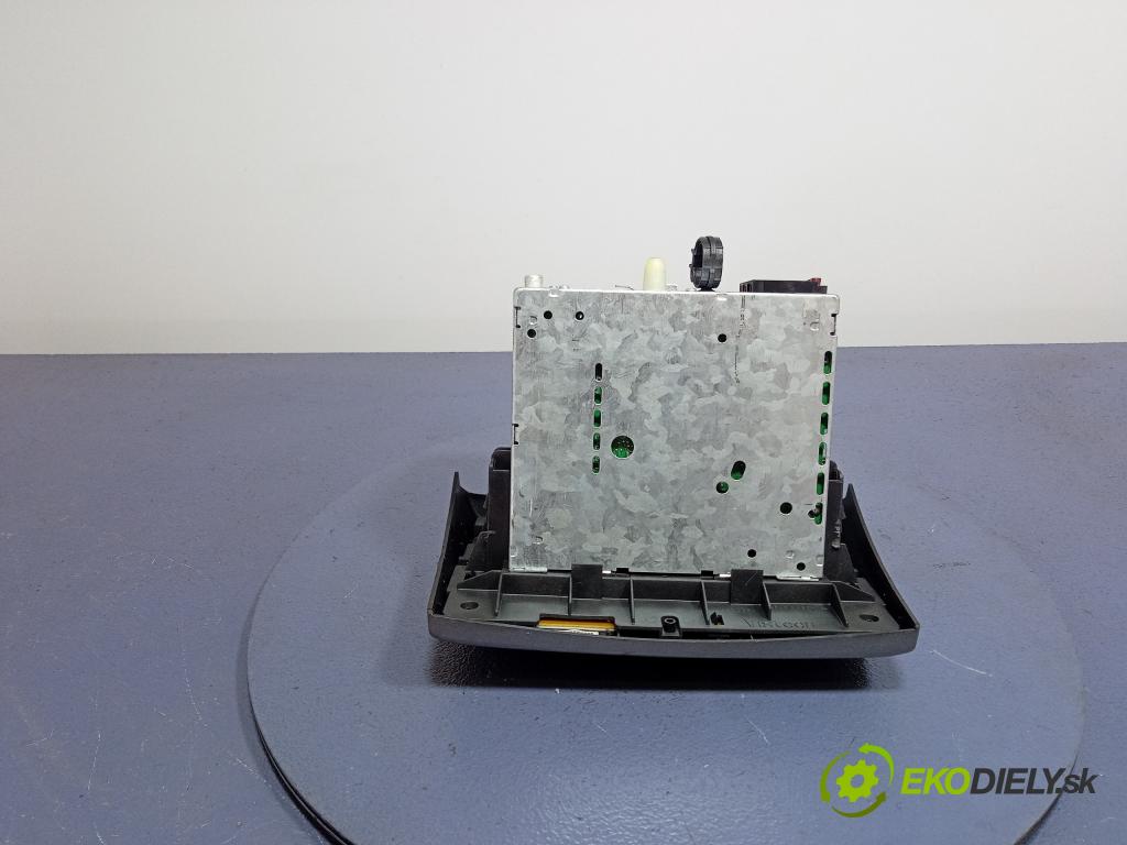Fiat Stilo 2006 Radio I Navigácia: 735420721