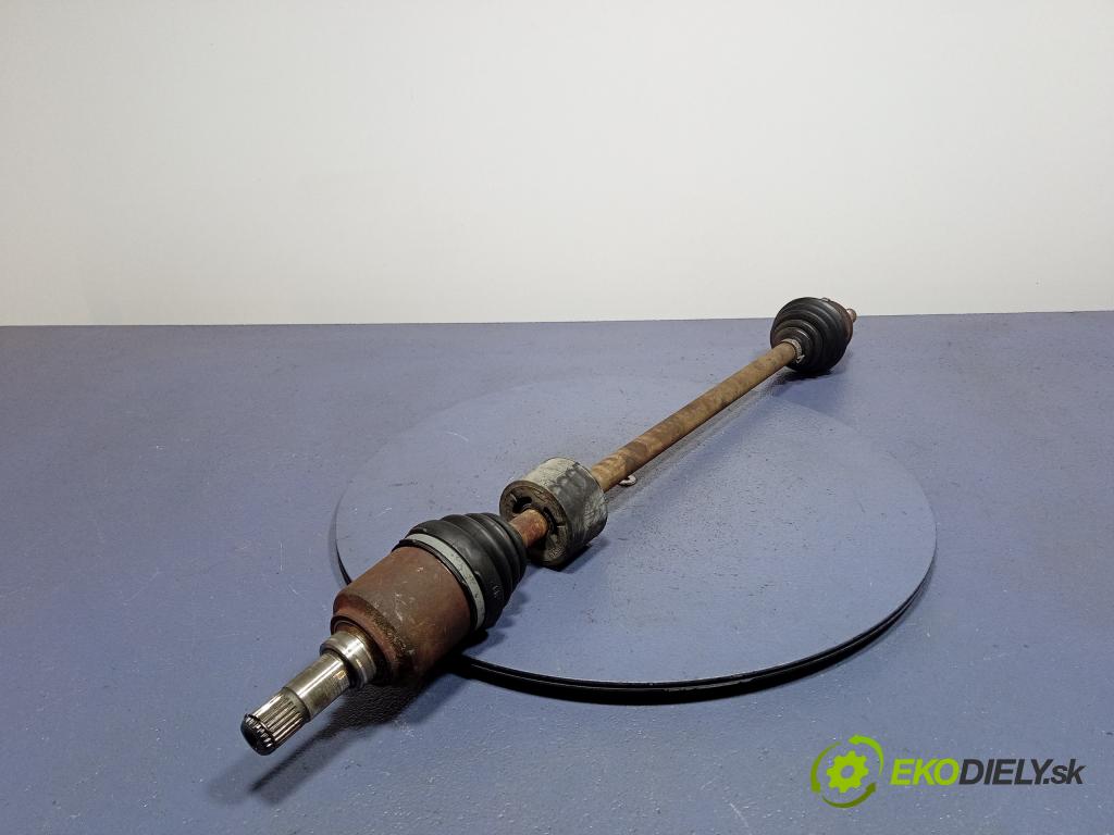 Fiat Stilo 2006 poloos Prava: Predné 01