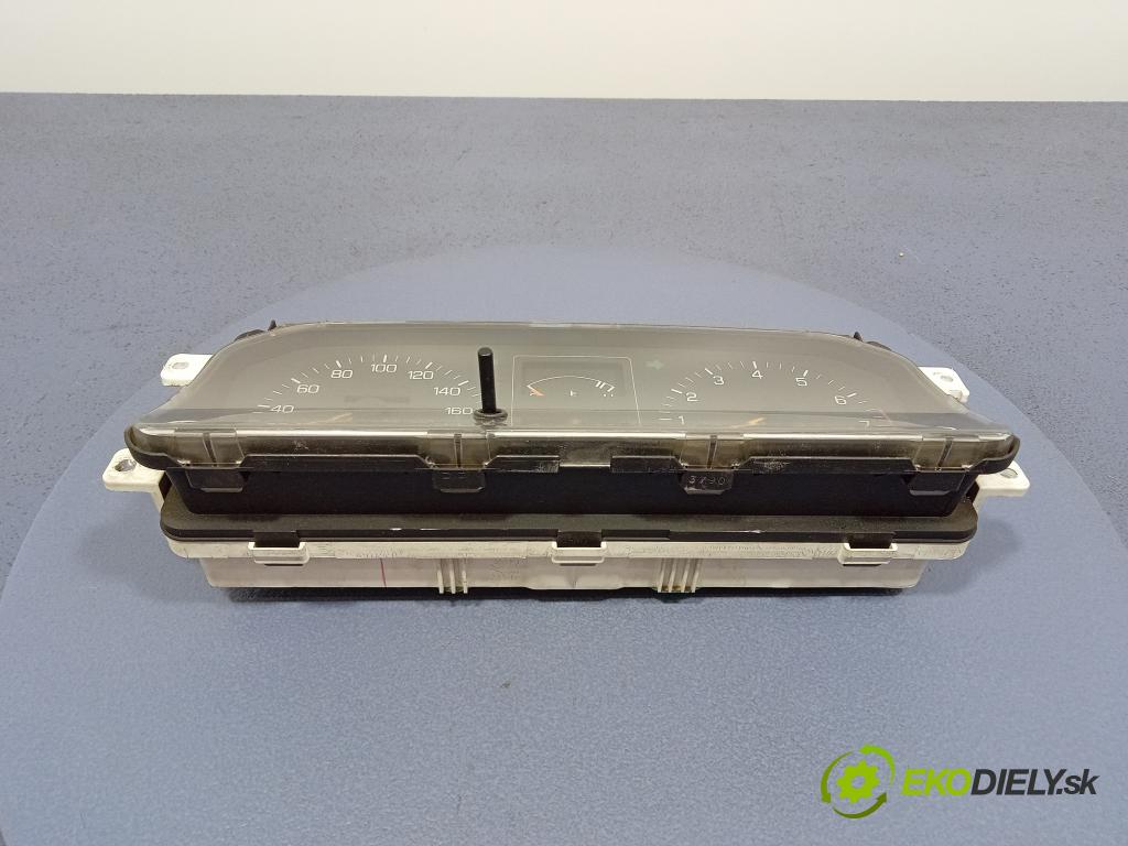 Daihatsu Feroza 1997 prístrojovka/ budíky 83010-87E25