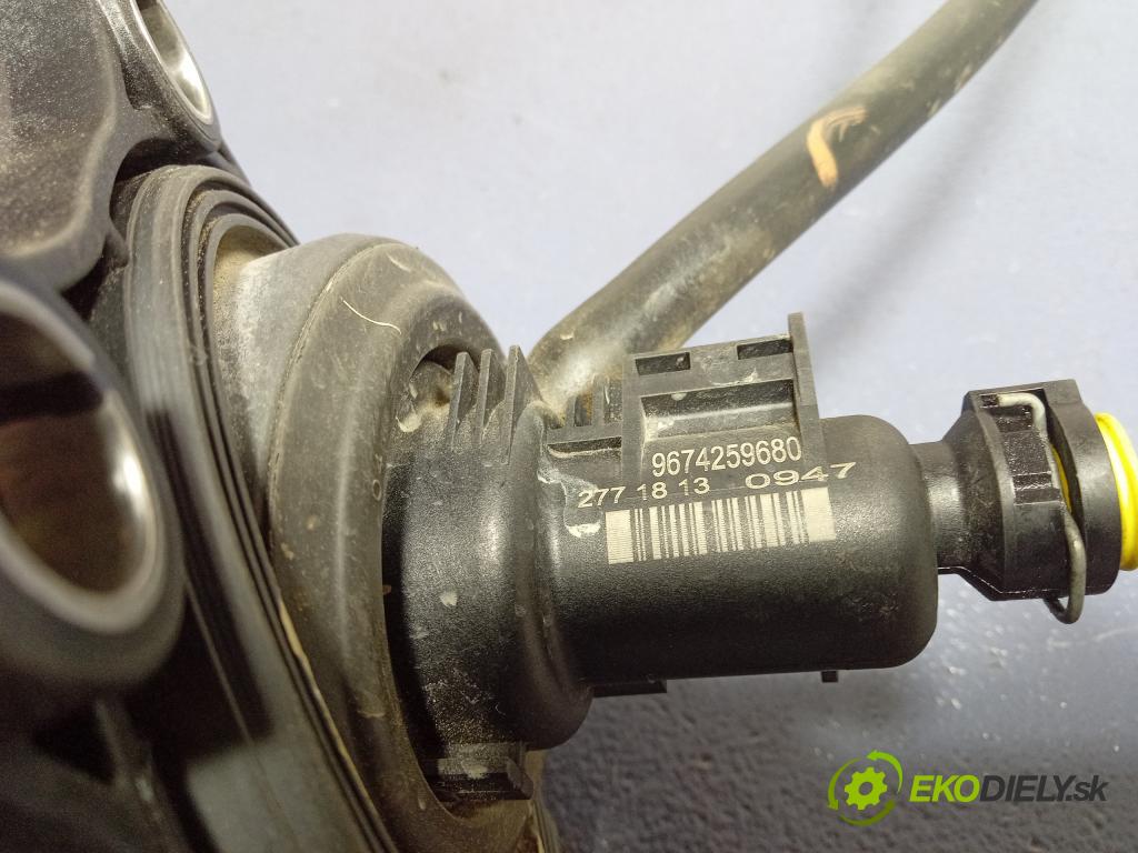 Peugeot Rifter 2018 pedále 98208861800