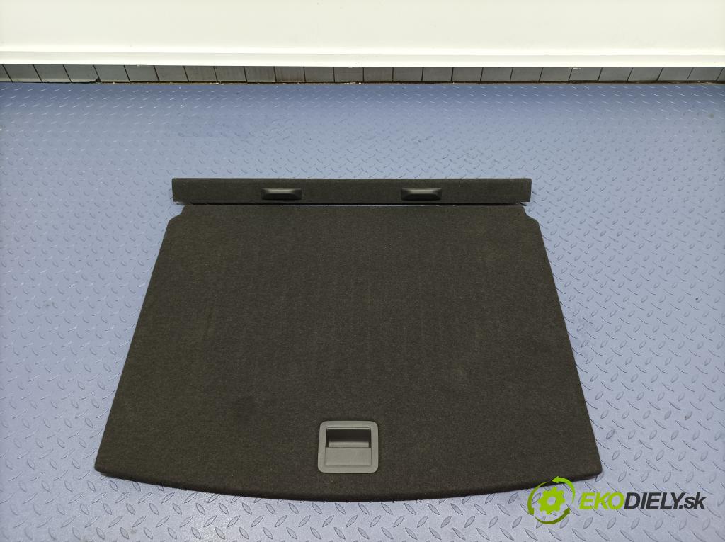 Vw Tiguan 2017 koberec do auta 5NA858855G