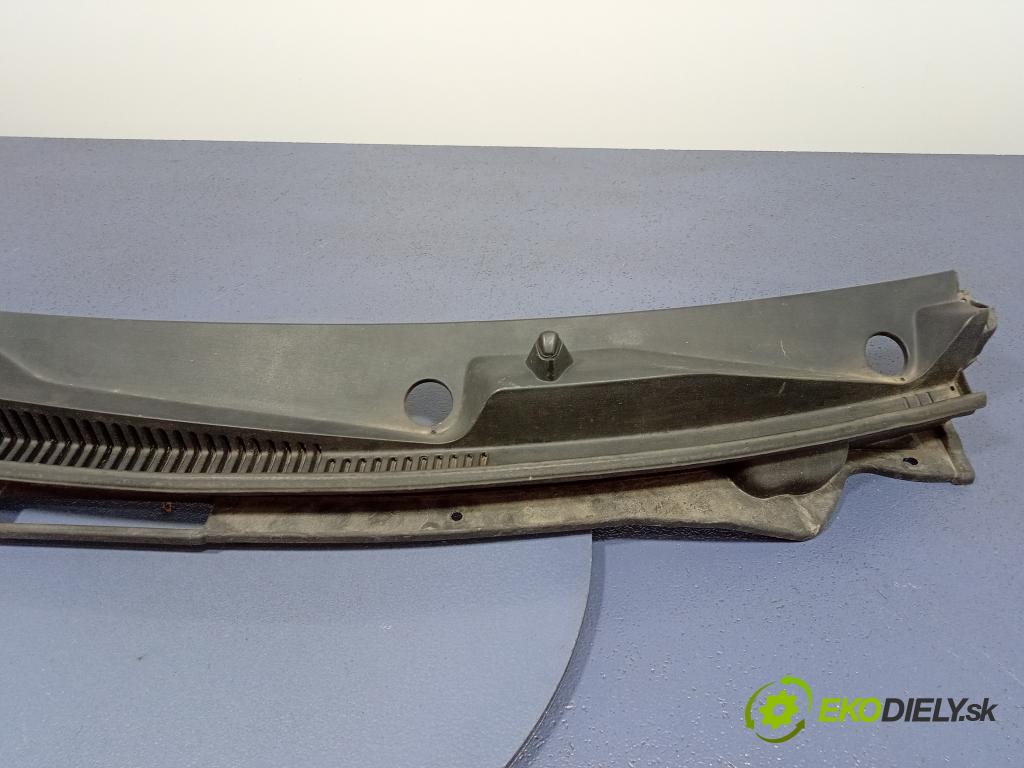 Suzuki Alto 2010 torpédo 72331-68K1