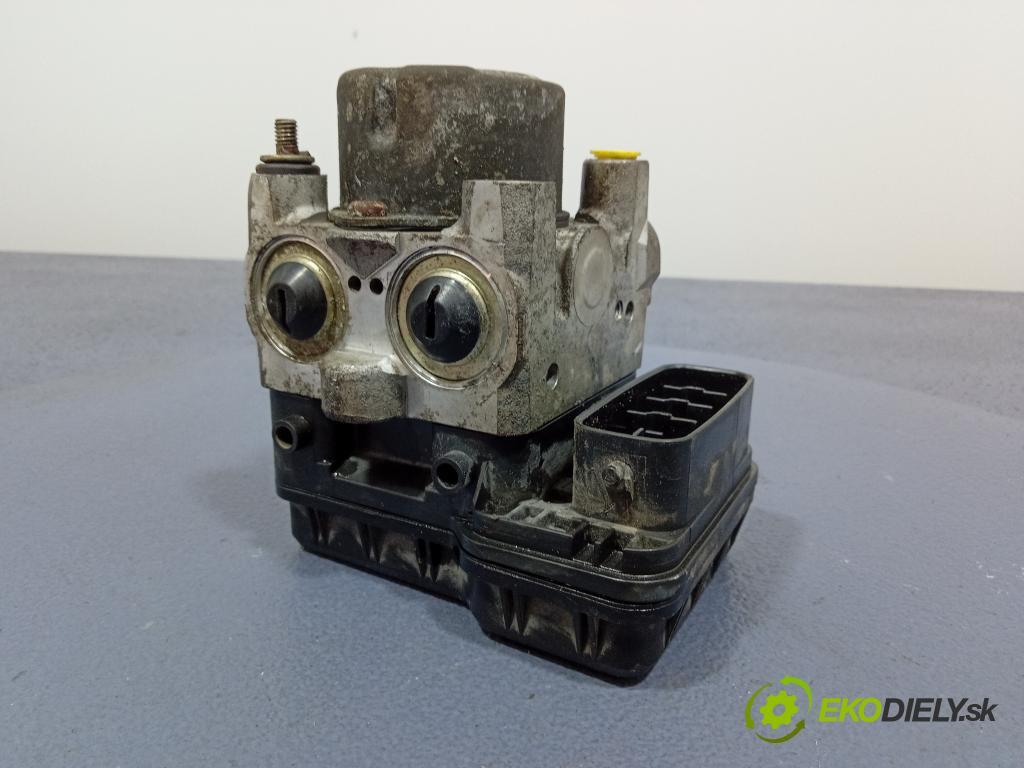 Toyota Celica 2003 čerpadlo ABS x 44510-20340