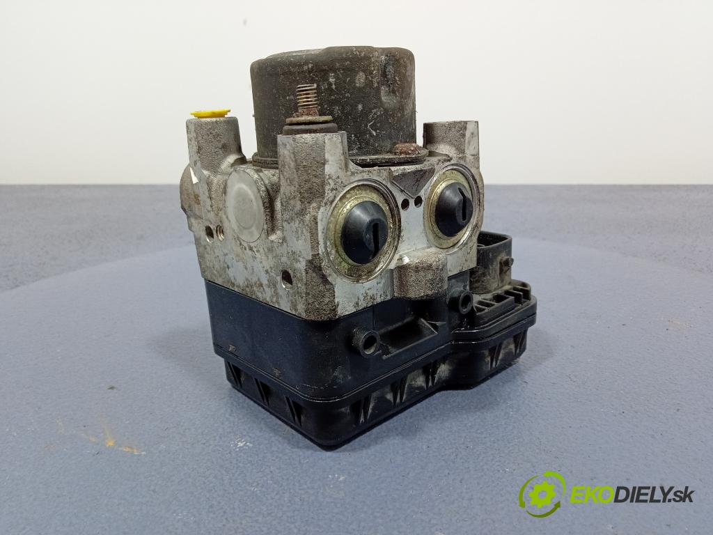 Toyota Celica 2003 čerpadlo ABS x 44510-20340