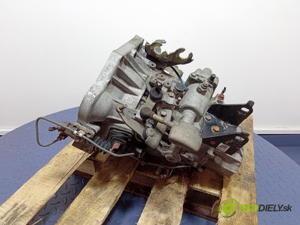 Toyota Celica 2003 převodovka Ozubené kola: Manualna 01