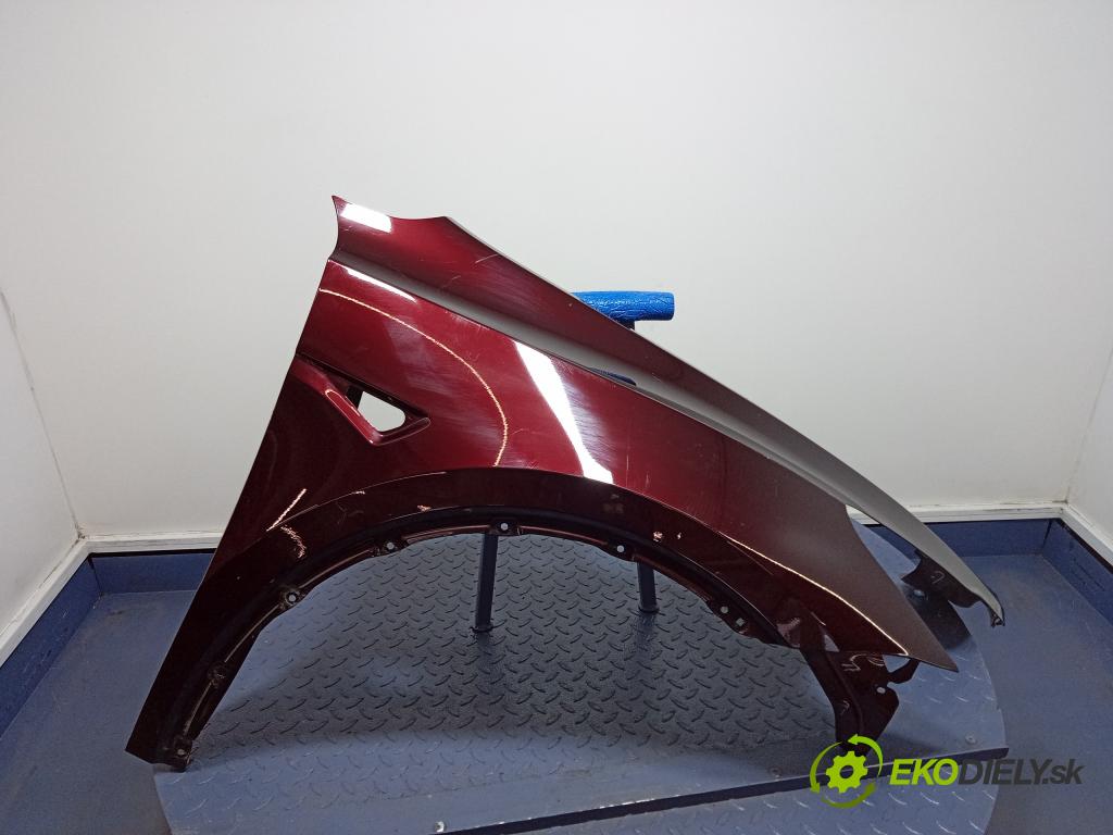 Tesla Model 3 0 blatnik před v pravo: 149347200C