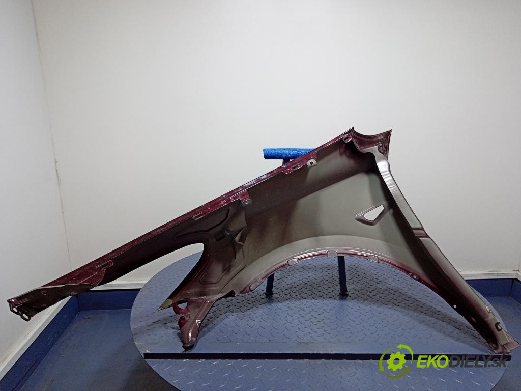 Tesla Model 3 0 blatnik před v pravo: 149347200C