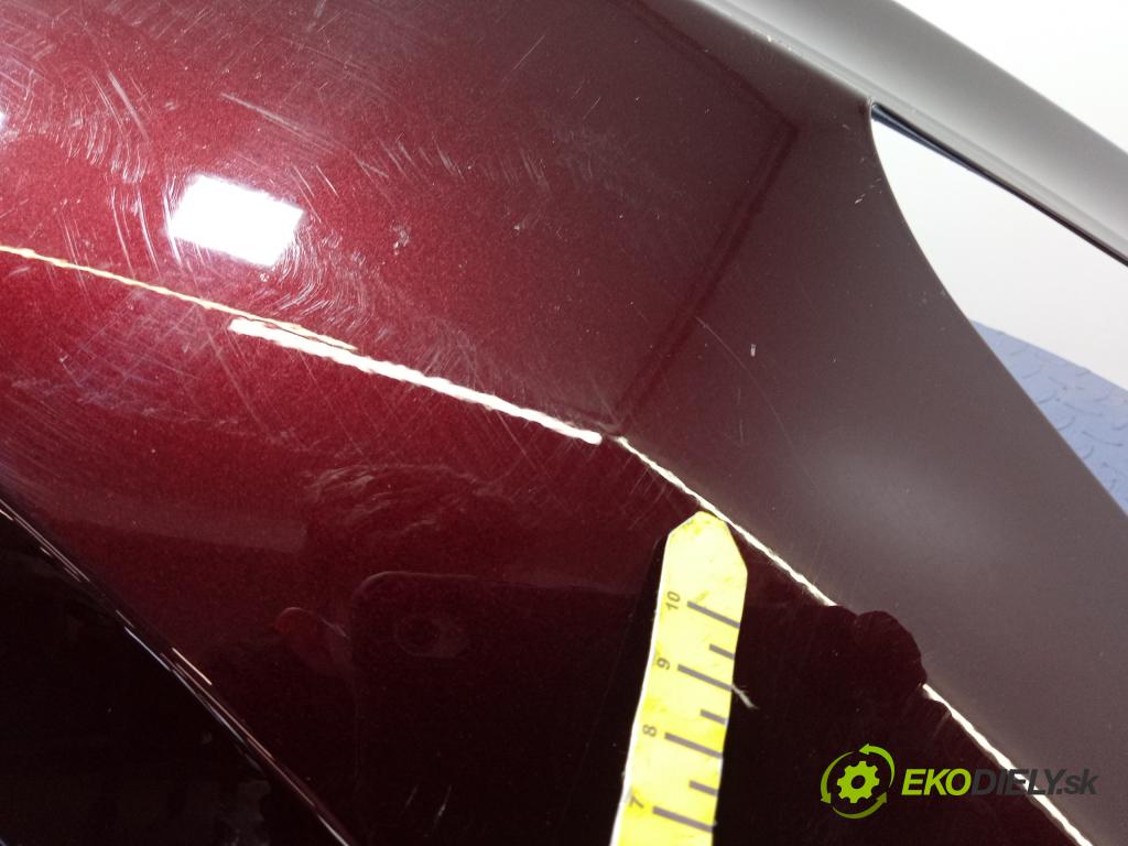 Tesla Model 3 0 blatnik před v pravo: 149347200C