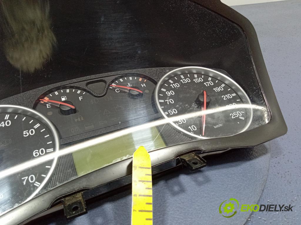 Fiat Croma 2006 prístrojovka/ budíky 51735924