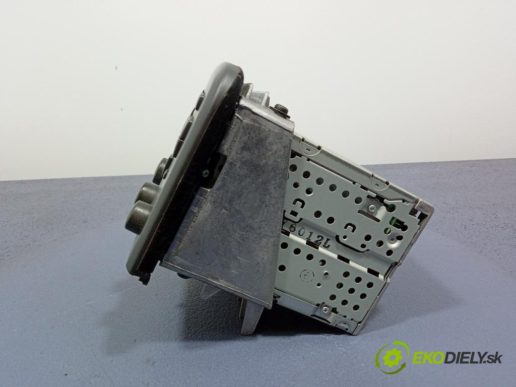 Volvo S80 2002 Radio I Navigace: 8651145