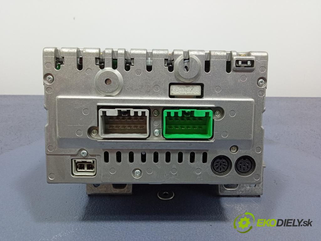 Volvo S80 2002 Radio I Navigace: 8651145