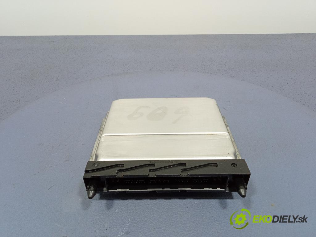 Volvo S80 2002 riadiaca jednotka Motor: 08670169A