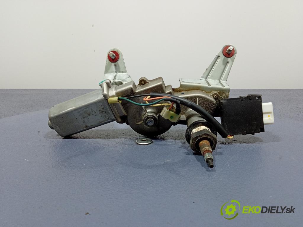 Chevrolet Aveo 2010 motor: Stierače: zad 01