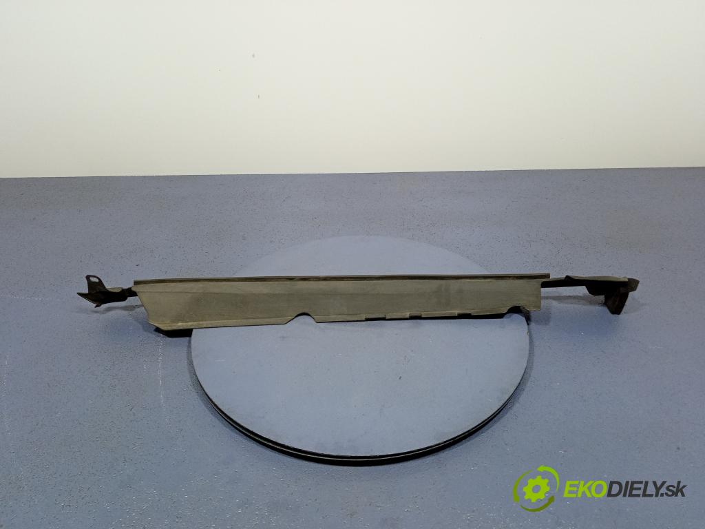 Toyota Landcruiser 0 blatnik před v pravo: 53805-60021