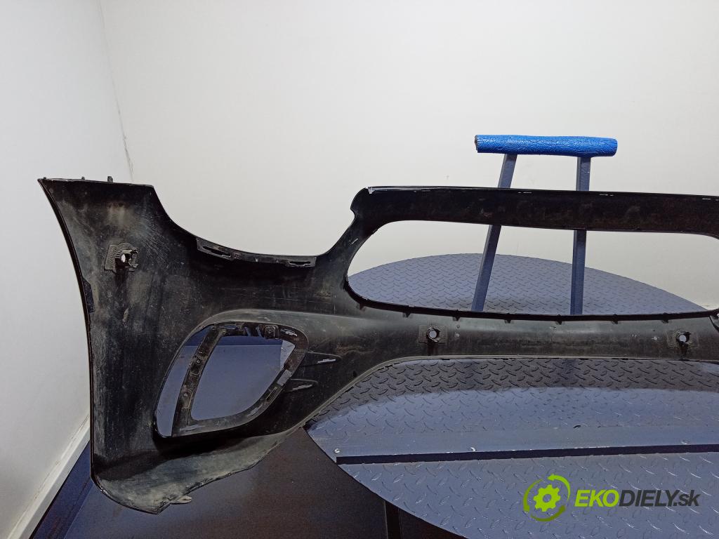Mercedes E-klasa 0 nárazník před A2138857404