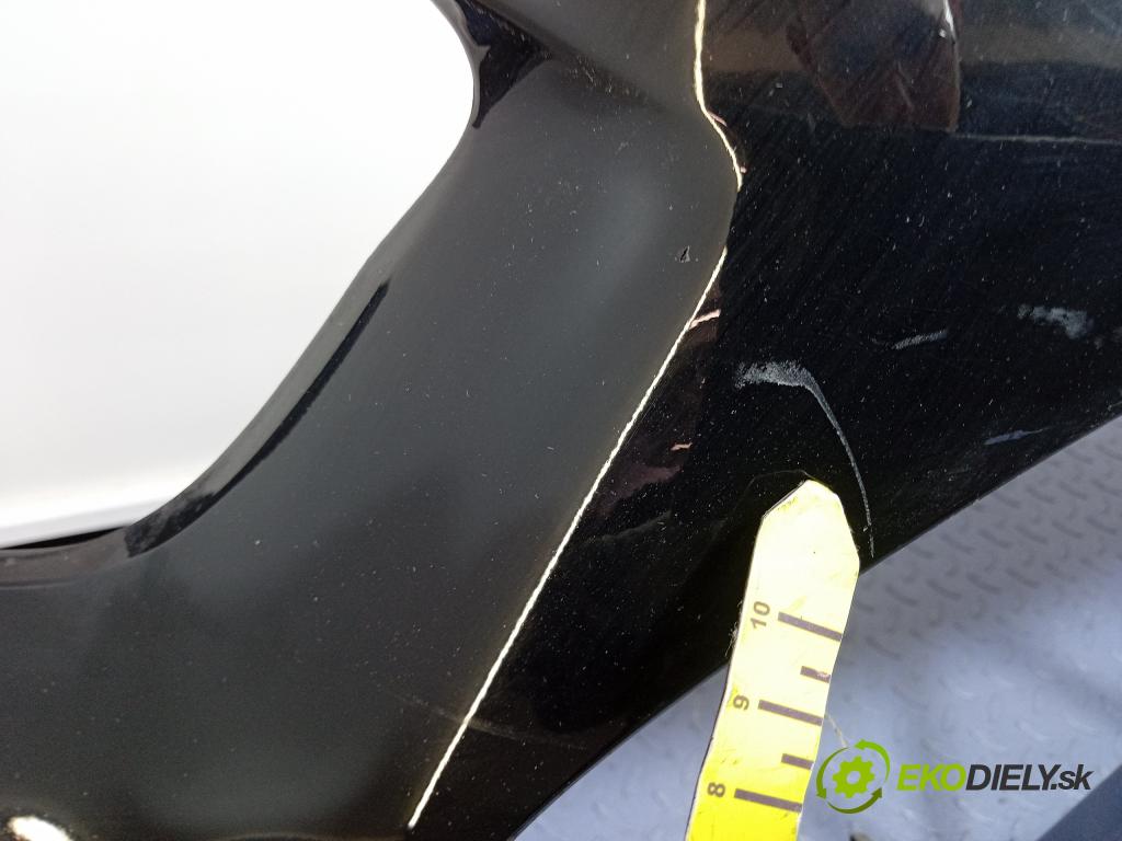 Mercedes E-klasa 0 nárazník před A2138857404