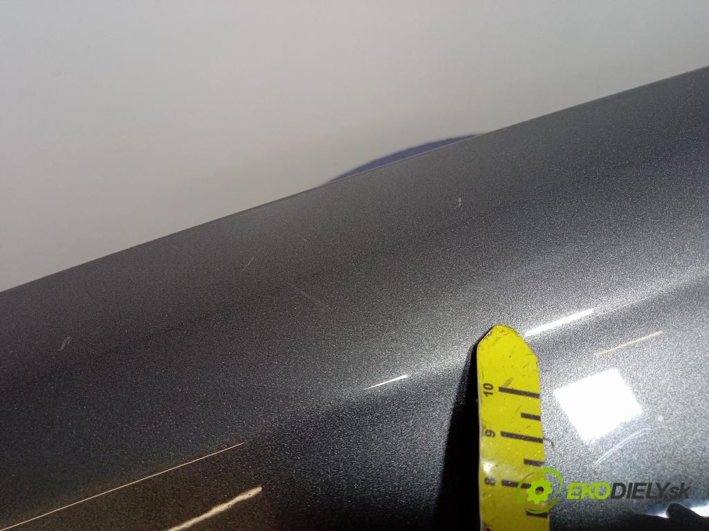 Mercedes S-klasa 0 blatnik před Levý: 01