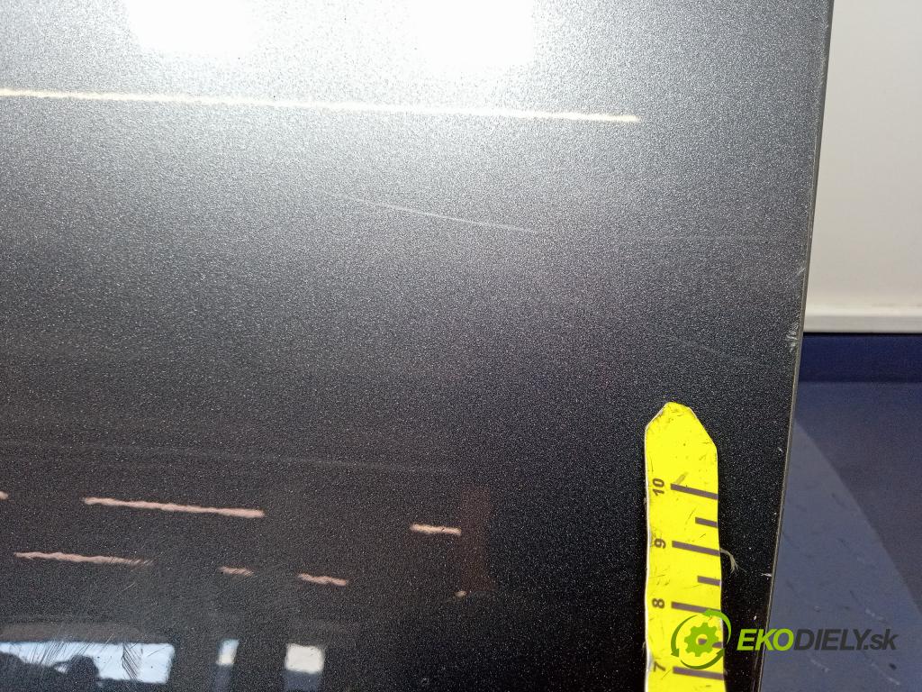 Mercedes S-klasa 0 blatnik před Levý: 01