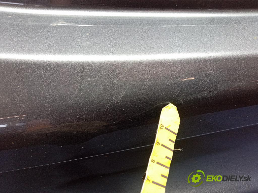 Mercedes E-klasa 0 nárazník Zad: 01