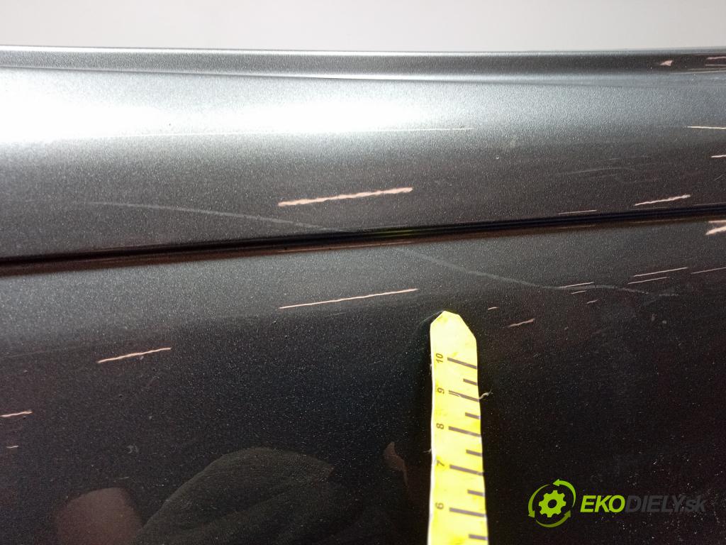 Mercedes E-klasa 0 nárazník Zad: 01