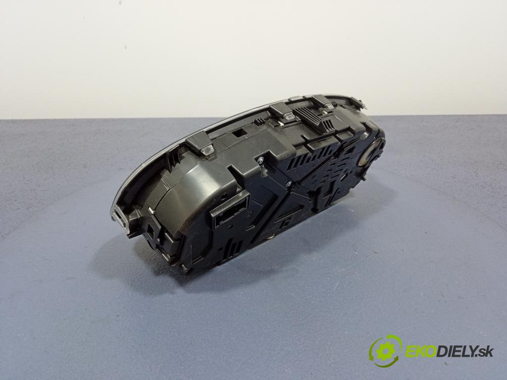 Skoda Rapid 2016 prístrojovka/ budíky 5JA920701A