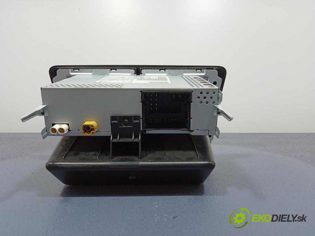 Skoda Rapid 2016 Radio I Navigácia: 5JA035872A