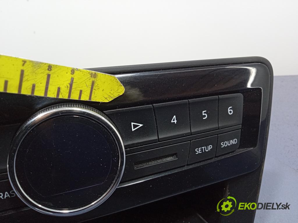 Skoda Rapid 2016 Radio I Navigácia: 5JA035872A