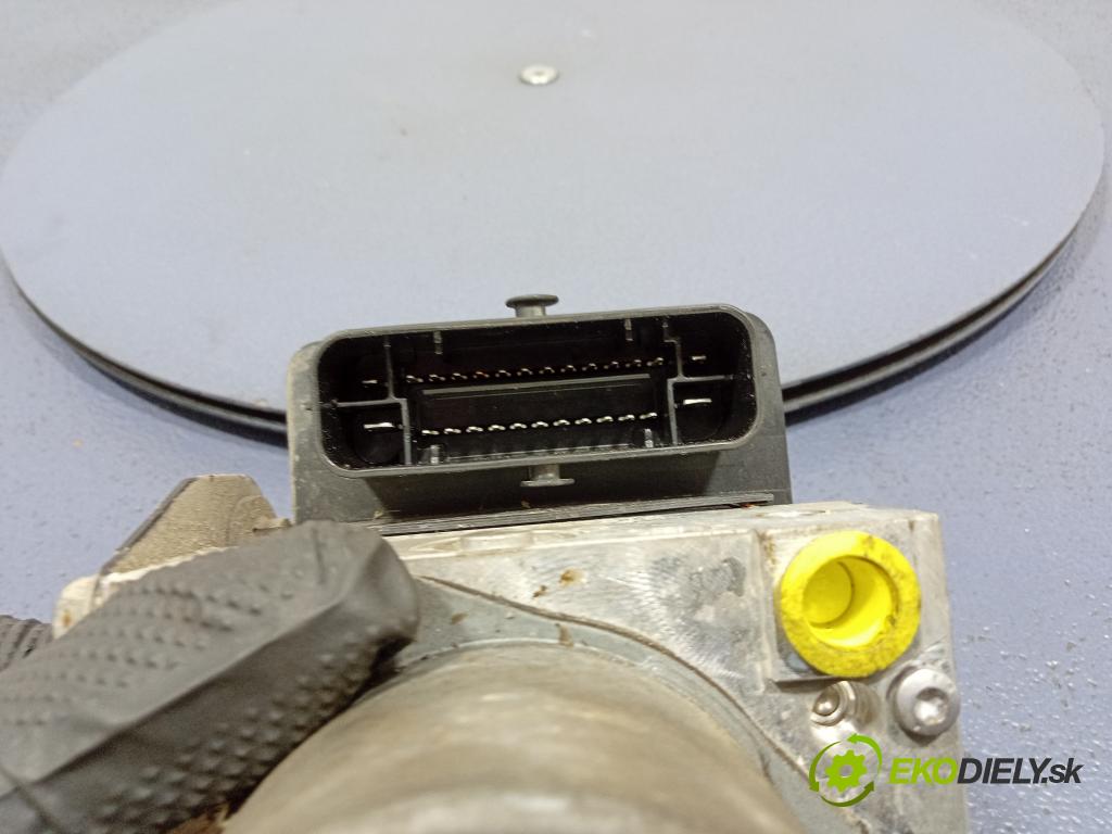 Skoda Rapid 2016 čerpadlo ABS x 6R0614517CD