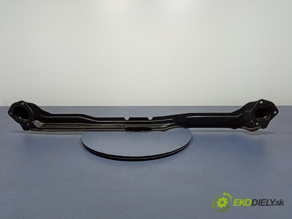 Ford Kuga 2014 výztuha Čelní / stěna Přední AV6116H004AC