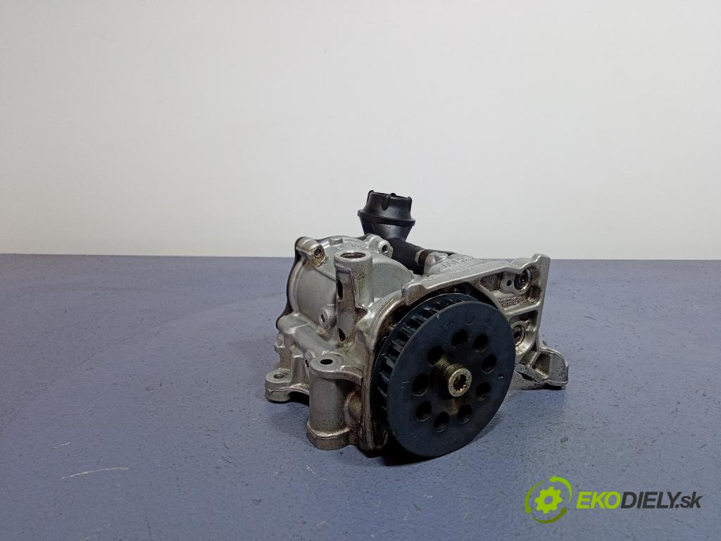 Skoda Rapid 2016 čerpadlo oleja 04L145208H