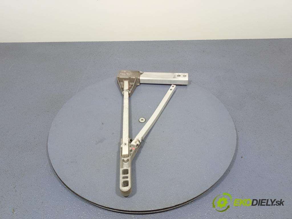 Mercedes S-klasa 2014 výztuha Čelní / stěna Přední A2226200285