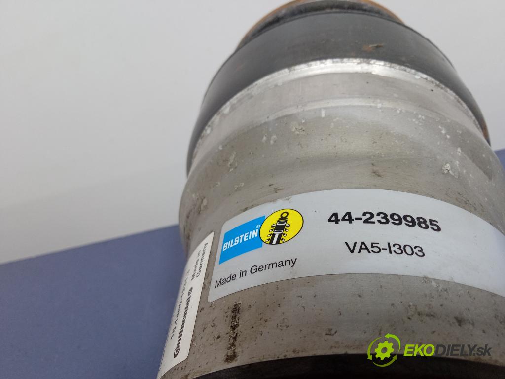 Mercedes S-klasa 2014 tlmič zad Vľavo.: 44-239985