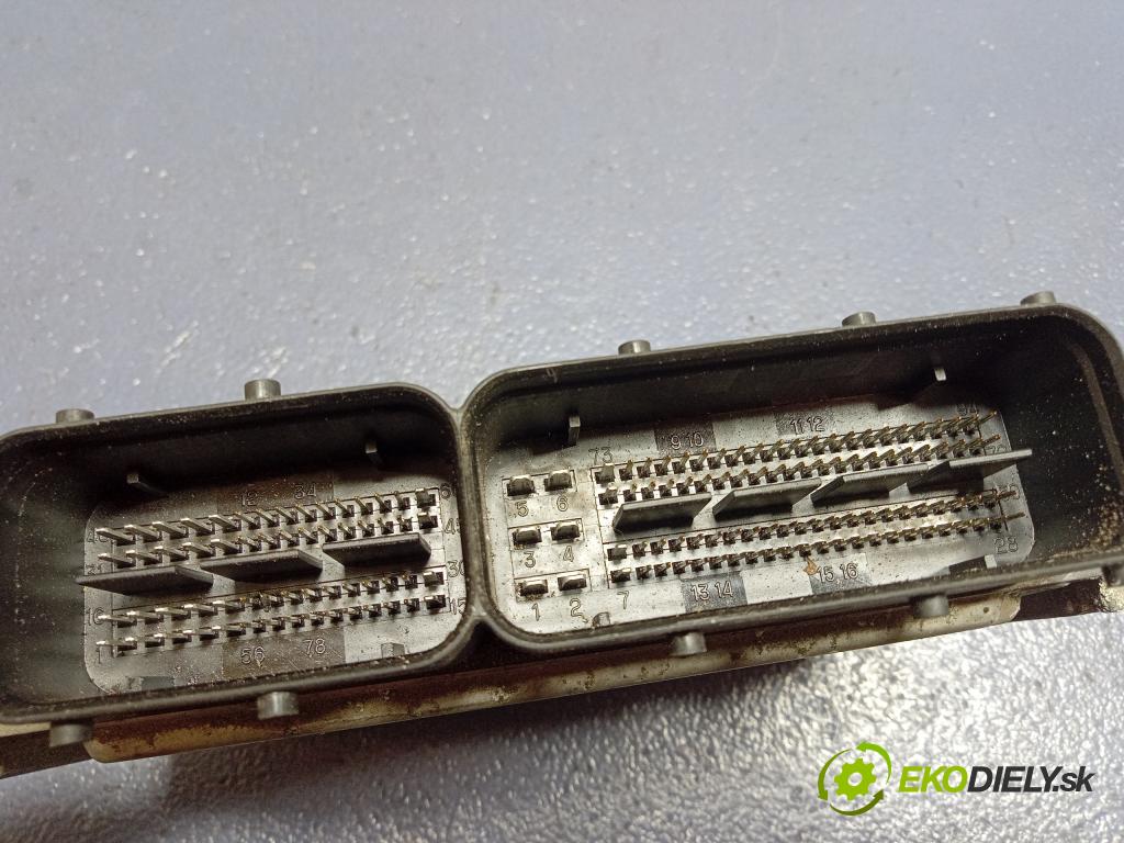 Hyundai I30 2008 riadiaca jednotka Motor: 39106-2A715