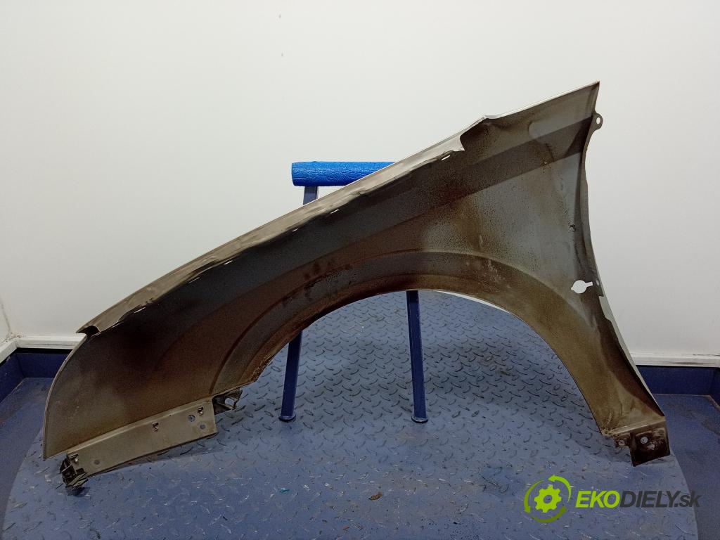 Opel Vectra 2003 blatnik před v pravo: 01