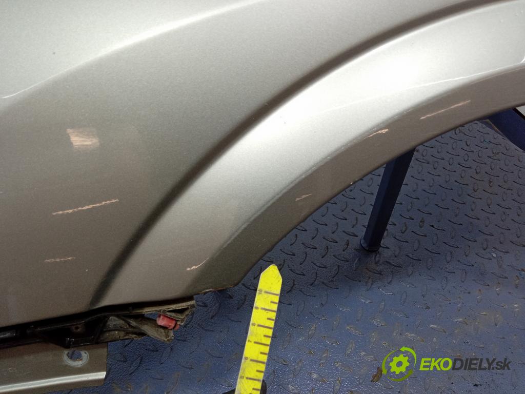 Opel Vectra 2003 blatnik před Levý: 01