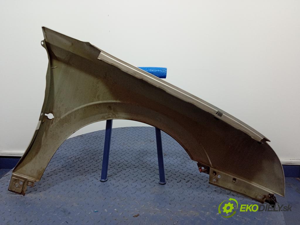 Opel Vectra 2003 blatnik před Levý: 01