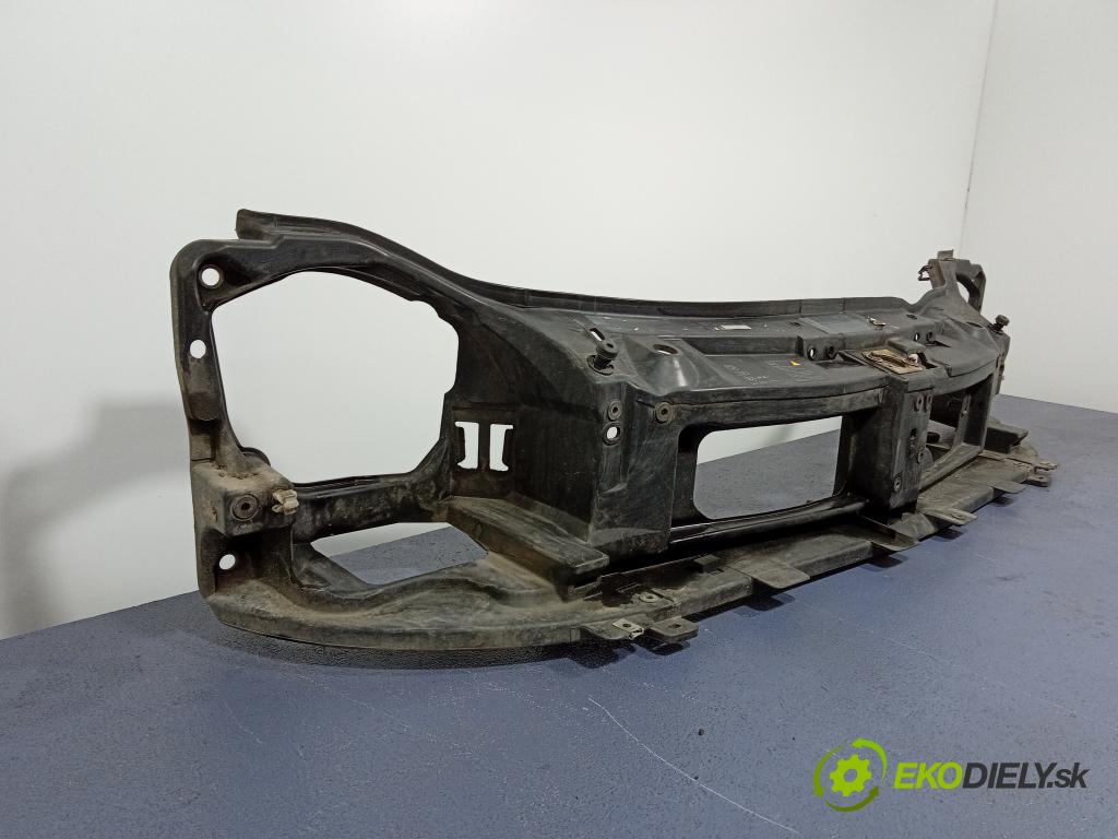Renault Trafic 2006 výztuha Čelní / stěna Přední 8200555537